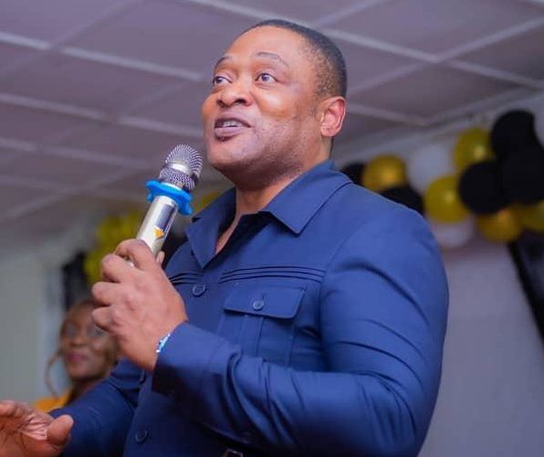 Professeur Andy MBANGAMA