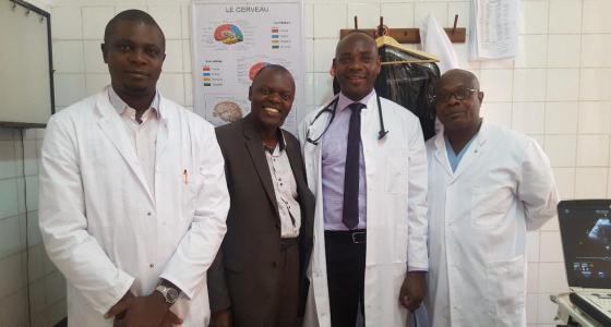 Partenariat services de réanimation Clinique Ngaliema et Ch de Sens en France