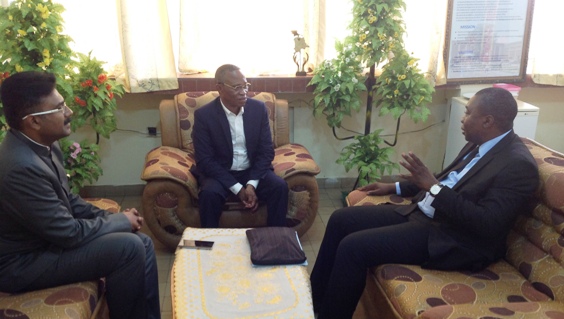 VISITE AU DECANAT DE Mr Hazeeb Rahman