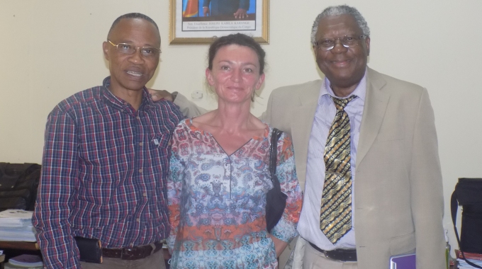 VISITE AU BUREAU DU DOYEN