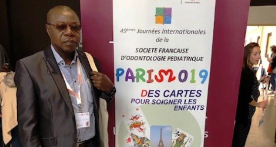 Professeur Songo au 49ème Journées Internationales de la Société Française d'Odontologie Pédiatrique