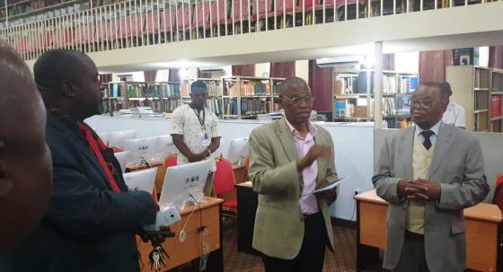 Felicien Ilunga en visite à la faculté