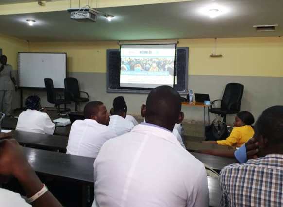 Le Dr Vital MONDONGE de l'OMS aux CUK