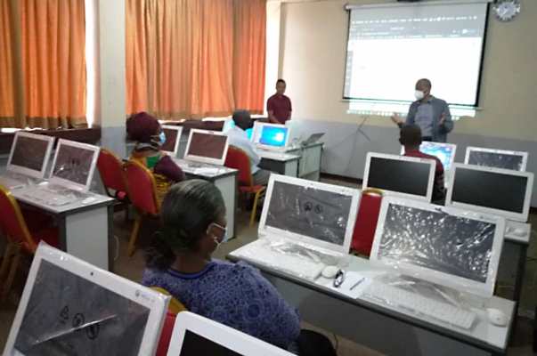 A l’heure de l’enseignement a distance à la faculté de médecine