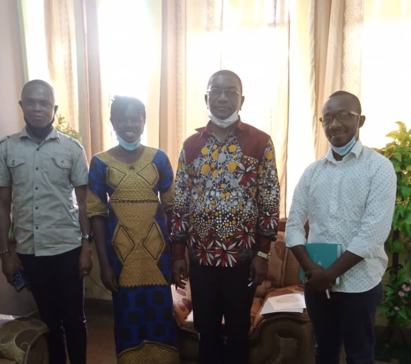 La délégation de l'Union des médecins pour la population chez le Doyen