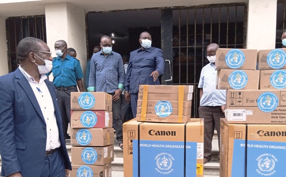 Réception par le bureau decanal des équipements informatiques et bureautiques