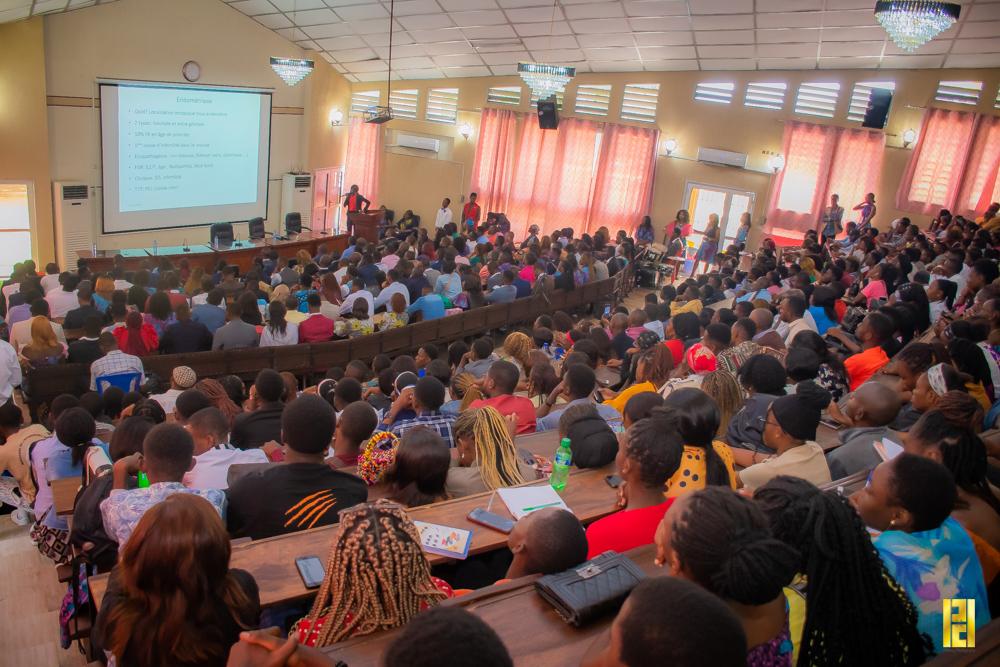 Une journée culturo-scientifique à la Faculté de Médecine