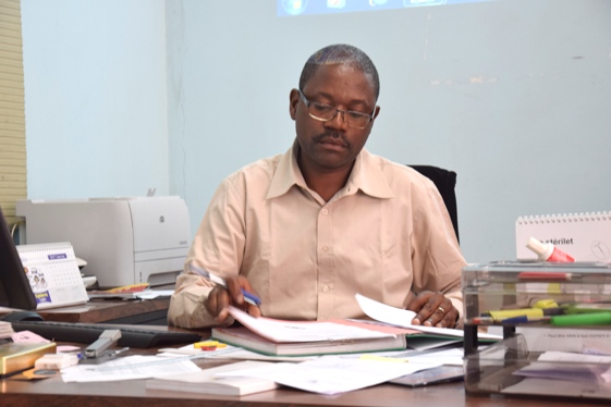 le Professeur Mashinda Kulimba Désiré a  participé comme membre actif au jury de thèse de Docteur Kitenge wa  momat de la Faculté de Médecine de l’Université de Lubumbashi