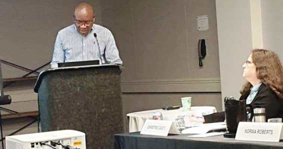 Les professeurs Jean-Marie Kayembe et Pius Kabututu à Colombus (USA)