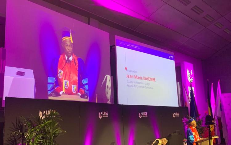 Cérémonie de la  remise de la médaille d’ambassadeur de l’université de Liège. Trois lauréats pour cette année