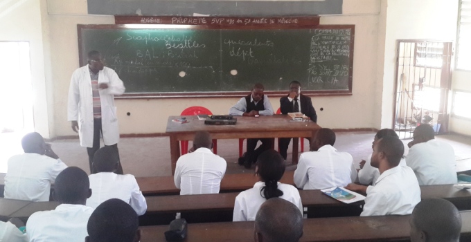 Séance d'orientation des finalistes en Médecine en Stage