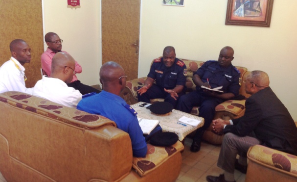 VISITE DU GENREAL KAMANGA