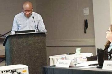 Les professeurs Jean-Marie Kayembe et Pius Kabututu à Colombus (USA)