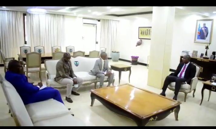 Vers une collaboration entre l’Université de Kinshasa et l’hôtel de ville