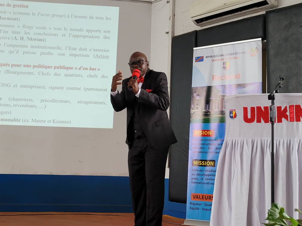 La gestion des DÉCHETS SOLIDES DANS LES ESPACES PUBLICS À KINSHASA