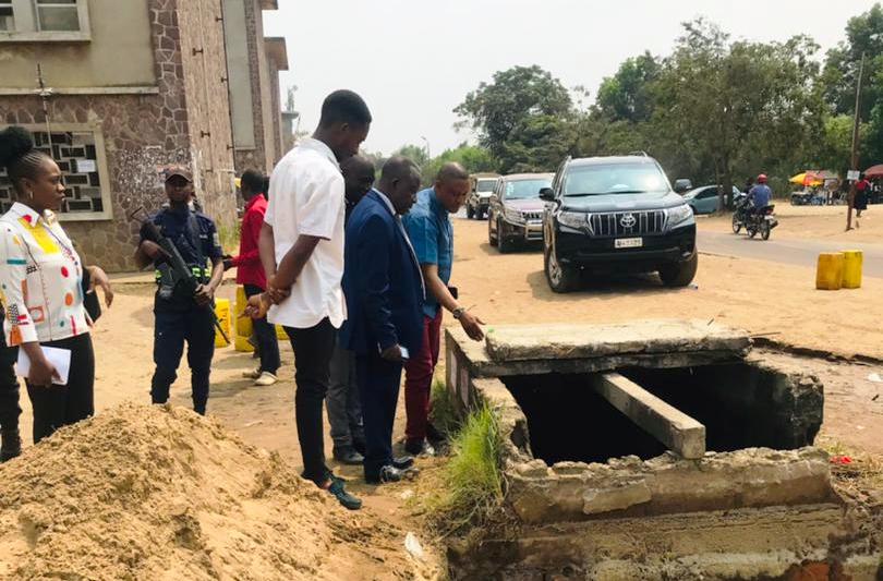 Opération d'inspection et de  débouchage des canalisations à l’Unikin.