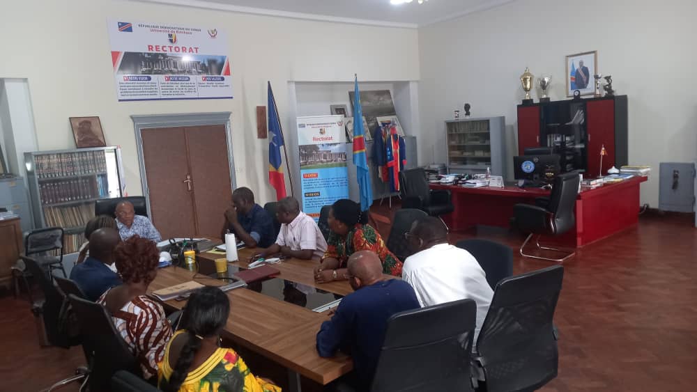 Le Recteur et la cellule de Gestion de la coopération