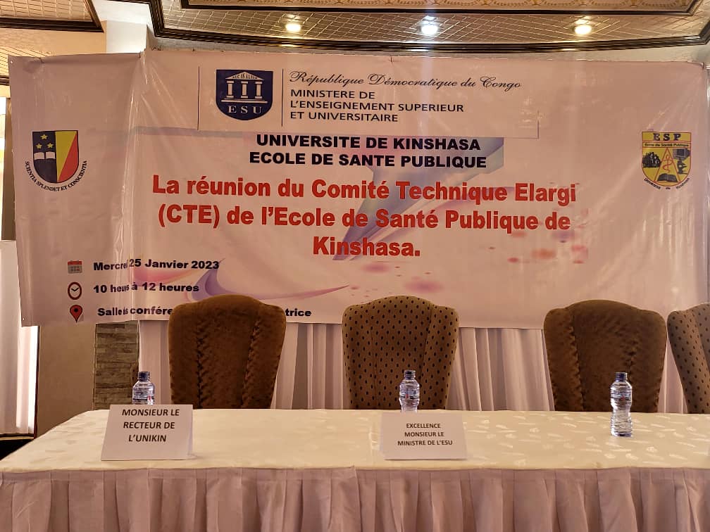 L'école de Santé Publique (ESP) de L'université de Kinshasa a tenu sa réunion technique présidée par SEM Le Ministre de L'ESU