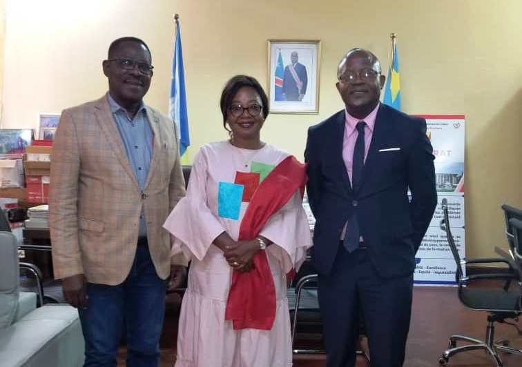 Le Professeur Antoine Tshimpi a reçu Madame La Professeure Bintou SESSOUMA