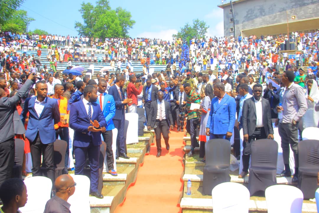 Echange entre le DG de l'ARSP et les étudiants congolais