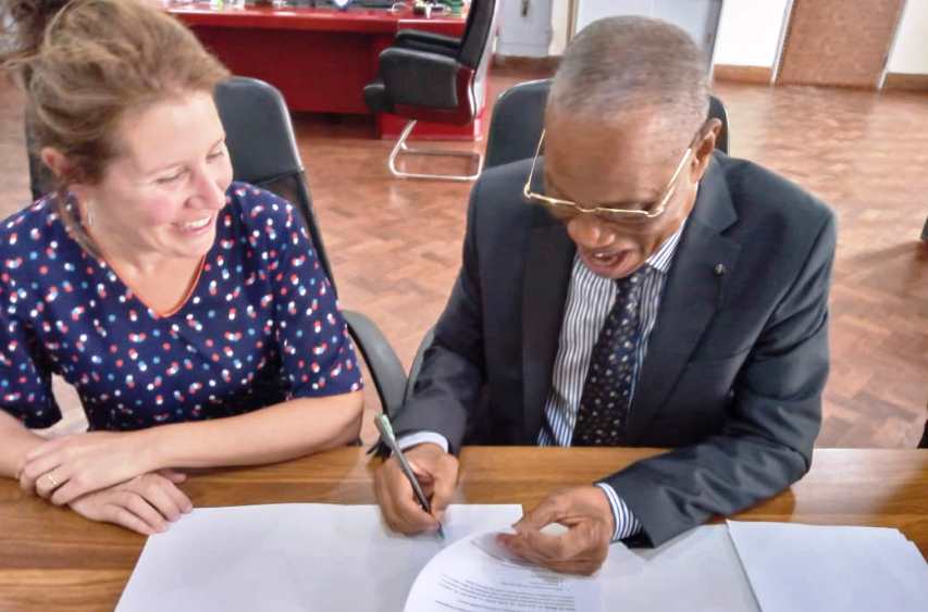 L'UNIKIN signe un partenariat avec l'Université de Namur (Belgique)