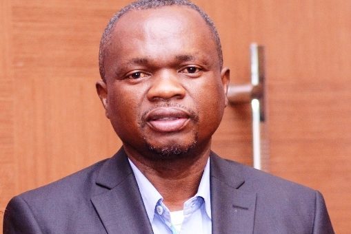 Le Professeur Anatole KIBADI KAPAY admis comme Membre formateur à titre étranger du Collège Français des Enseignants de Chirurgie de la Main CFECM