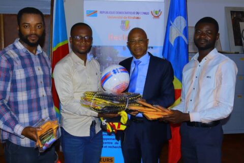 recteur et le coordonateur pour le match