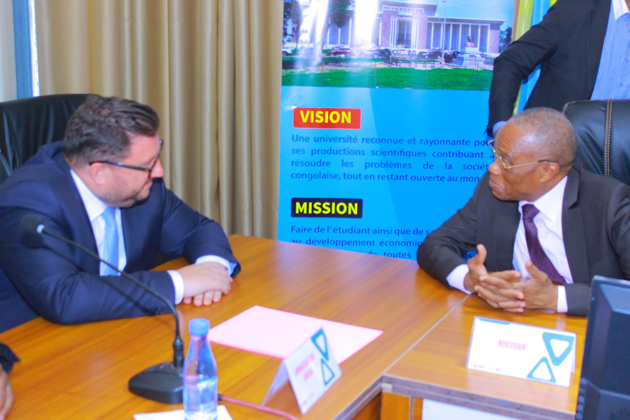 Visite combinée du Représentant de UNFPA et de l’ambassadeur de Suisse à l’Université de Kinshasa.