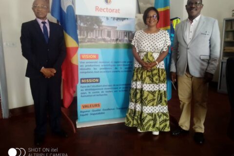 La Professeure Sessouma Bintou à été reçue par Mr le Recteur de l'Unikin 1