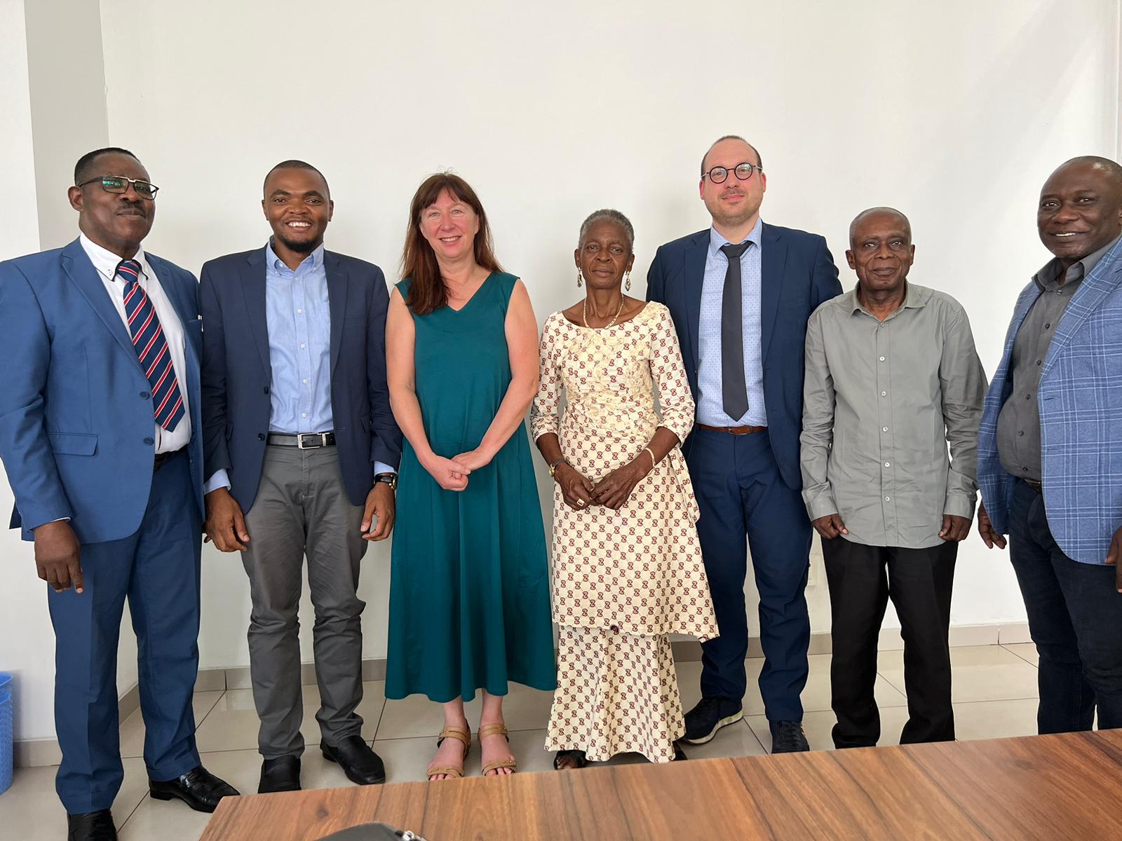 Echanges sur les modalités pratiques de démarrage du projet qui vise essentiellement la formation en wibinaires de la restauration de la peinture de la RDC