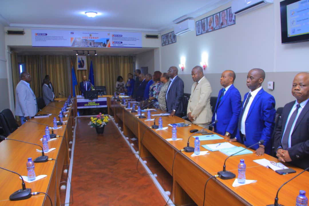 Réunion du Conseil de l'Université de Kinshasa au sénat académique Mgr Maurice Plevoet