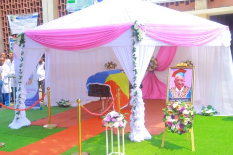 hommage_Professeur Emérite LUFUMA