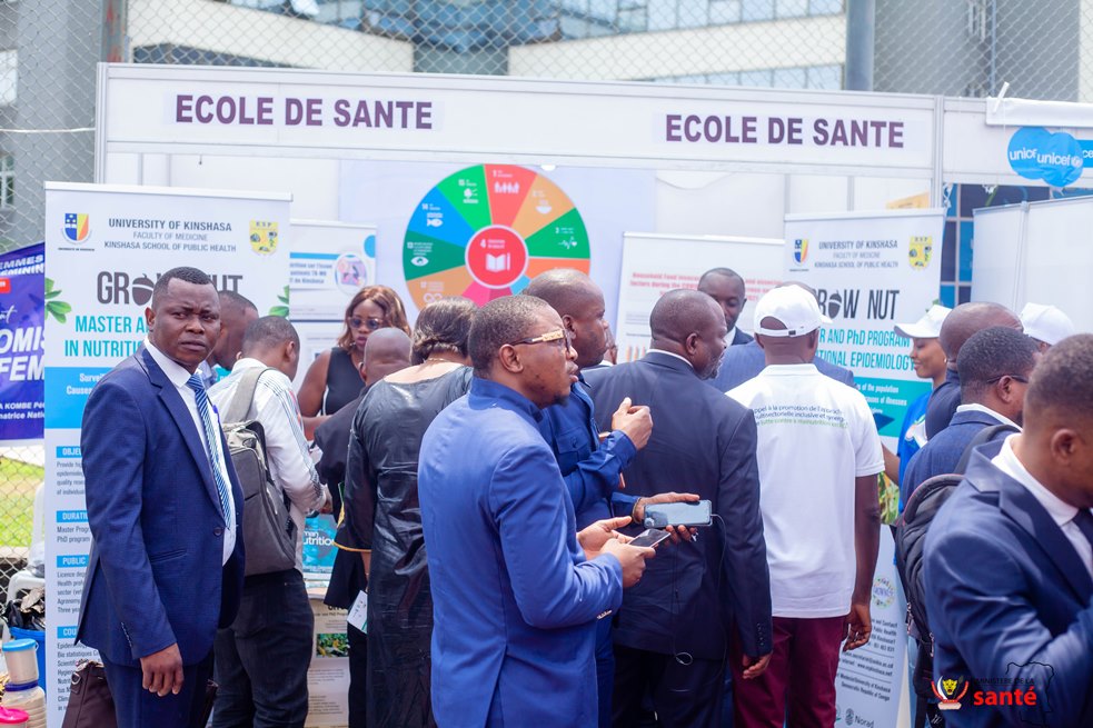 Le Département de Nutrition de l'Ecole de Sante publique au Forum National de Nutrition