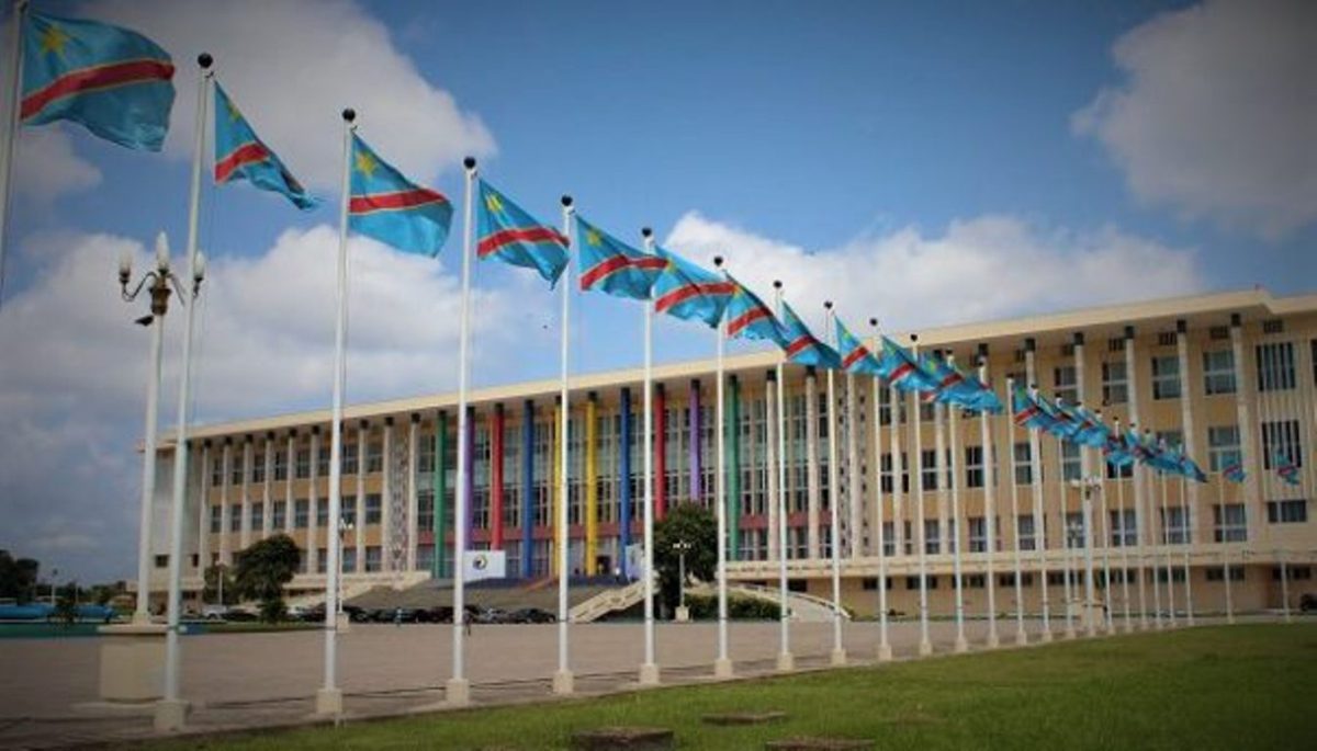 COLLOQUE : Célébration du 18ème anniversaire de la Constitution de la République Démocratique du Congo (18 février 2006-17 février 2024)