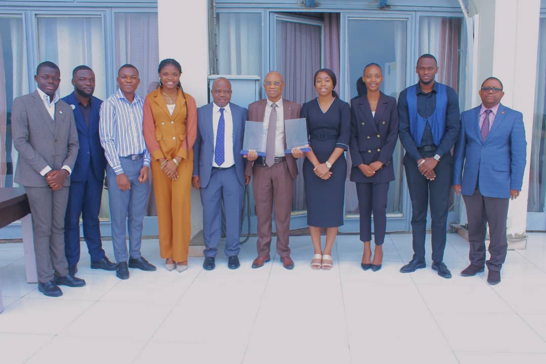 Huit étudiants désignés Jeunes Ambassadeurs de l'Université de Kinshasa