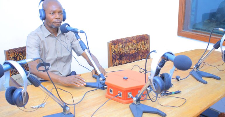 radio unikin 1