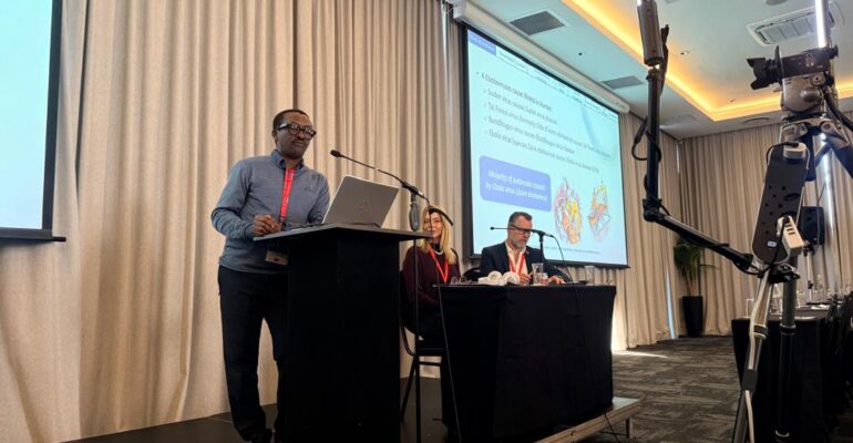 WhatsApp Image 2025-11-25 at 15.04.13