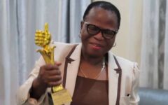 Yandju_trphée Nigeria 2